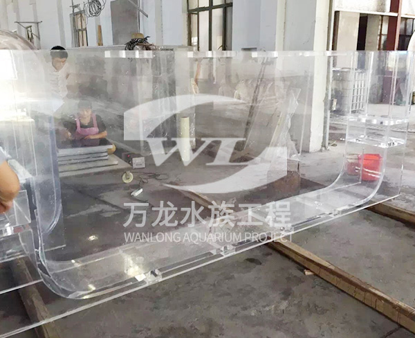 萌寵樂園如何設置水溫和水質參數？