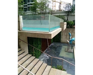 亞克力觀賞魚缸的維護(hù)操作是什么